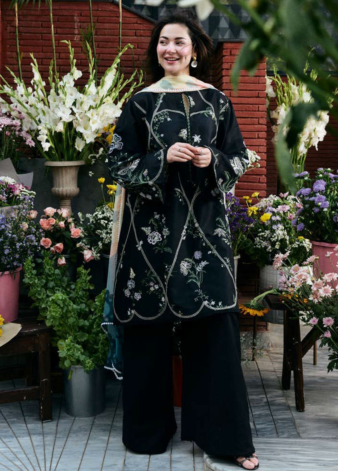 Khaddar 3 Piece Embroidered Dress - 392