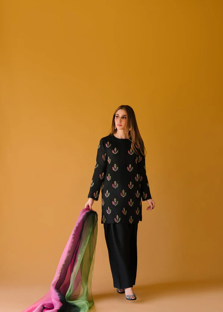 Khaddar 3 Piece Embroidered Dress - 390