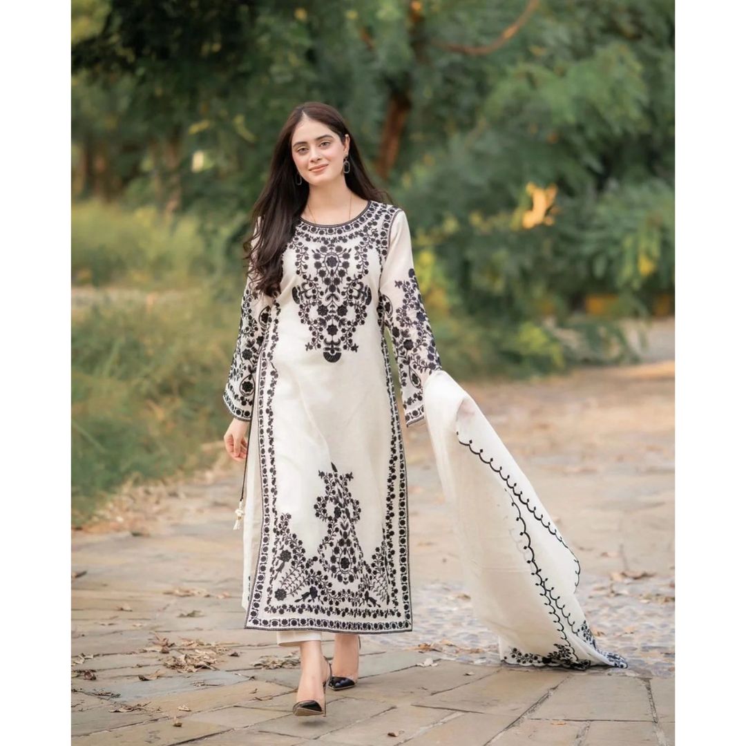 Lawn 3 Piece Embroidered Dress -174