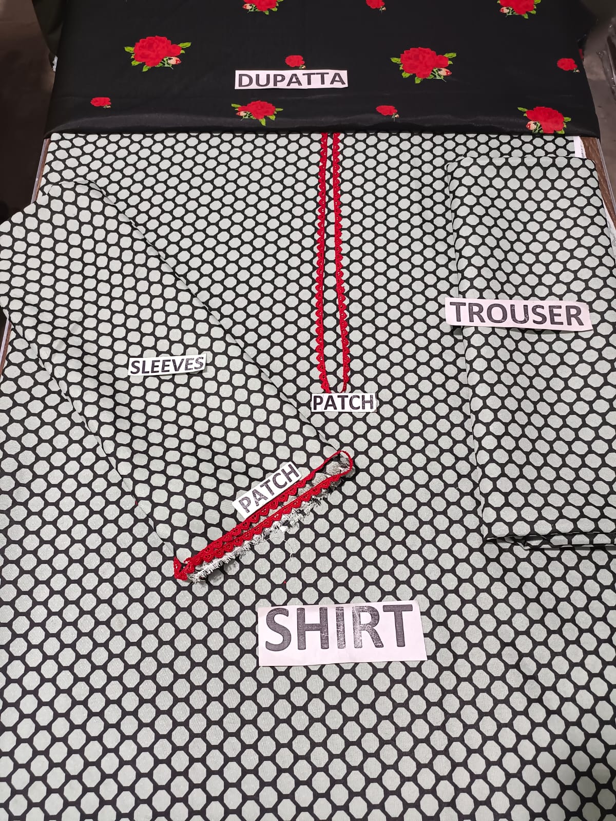 Karandi 3 Piece Printed Dress - 17