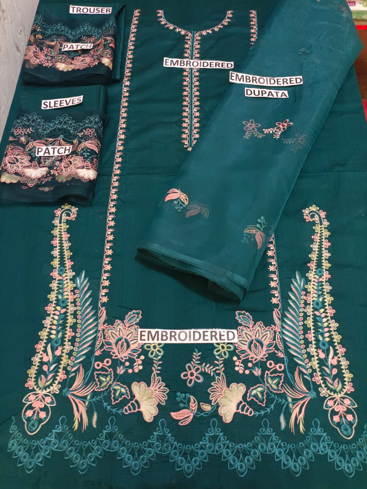 Lawn 3 Piece Embroidered Dress - 104