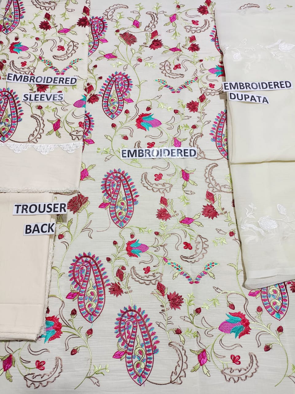 Lawn 3 Piece Embroidered Dress - 133