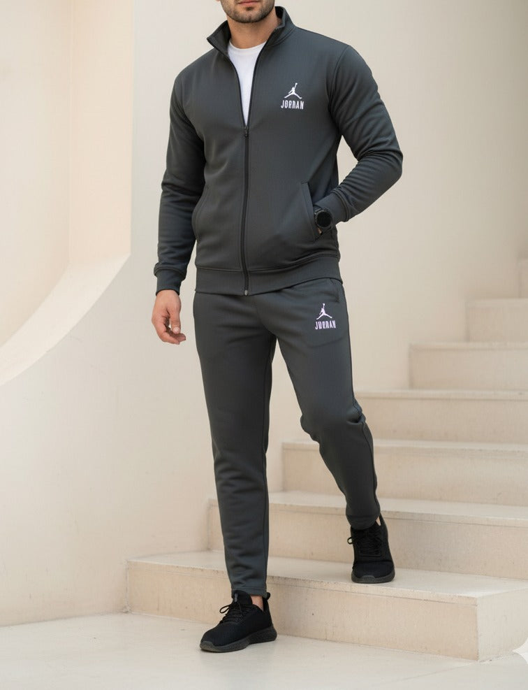 🧥 Men’s Premium Micro Fleece Tracksuit – Stay Warm, Stay Stylish
