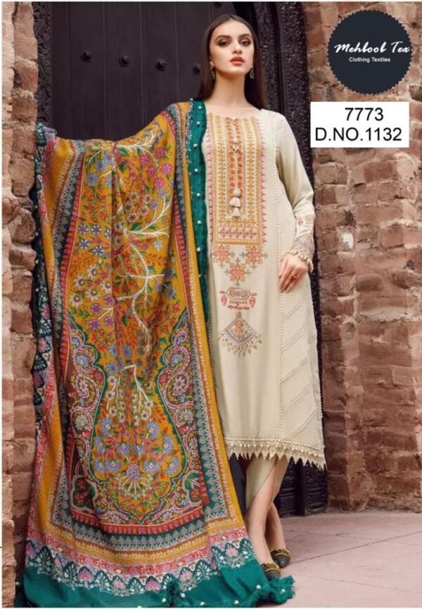 Maria B Luxury Dhanak 3-Piece Suit with Pashmina Shawl – Winter 2025 Hot Collection - Image 3