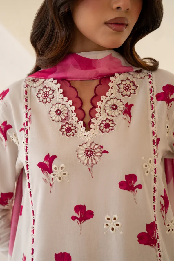 🌸 Iznik 2K25 Khaddar Collection – Soft Elegance Edition 💫 - Image 4