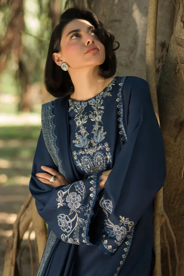 ❄️ Sapphire Winter 2K24 – Dhanak Heavy Embroidered Edition 💎 - Image 5