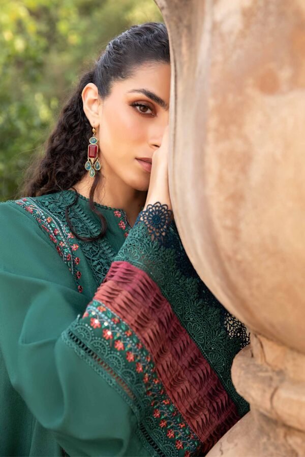 💫 Maria B Winter Elegance – Dhanak Collection 2025 - Image 6