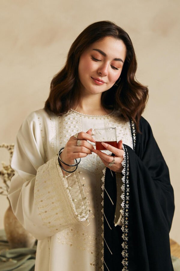 Coco by Zara Shahjahan – Winter 2025 Premium Dhanak Collection ❄️ - Image 2