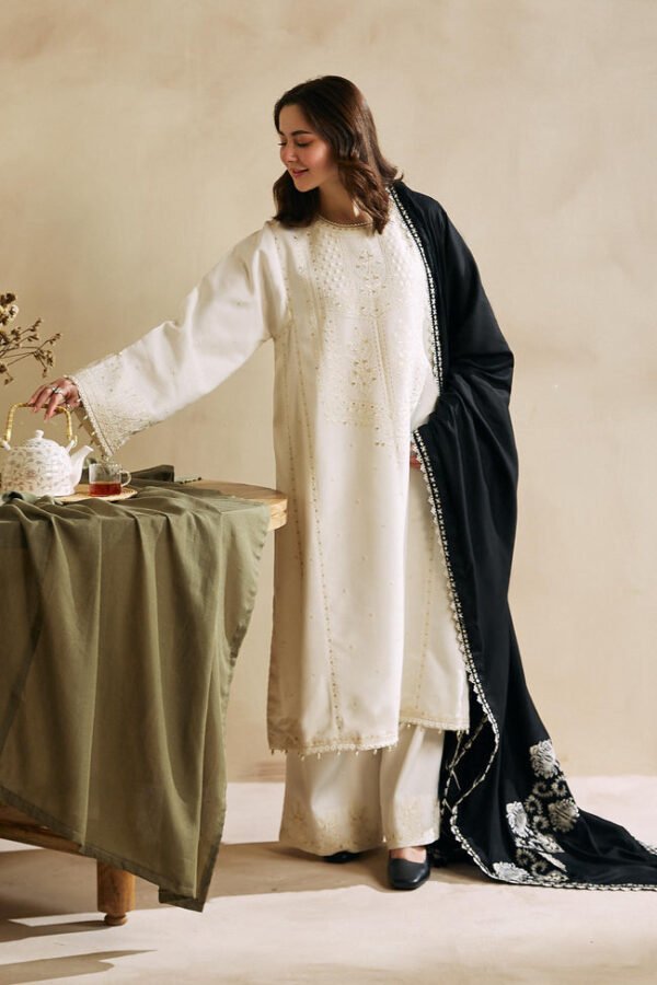 Coco by Zara Shahjahan – Winter 2025 Premium Dhanak Collection ❄️ - Image 5