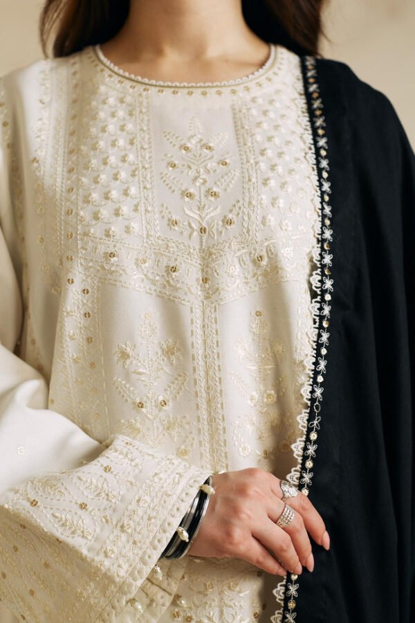 Coco by Zara Shahjahan – Winter 2025 Premium Dhanak Collection ❄️ - Image 6